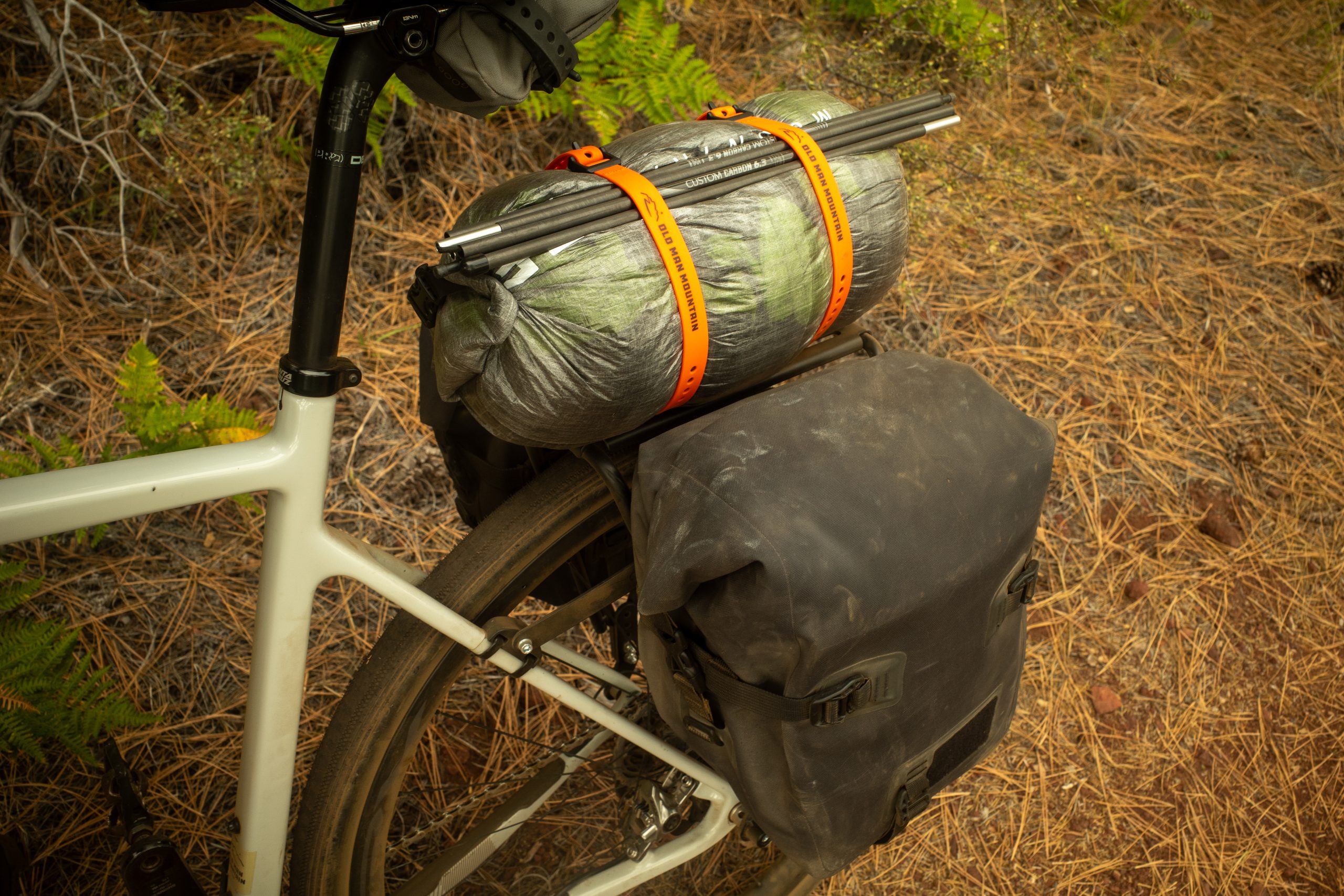 Rachael Goes for a Ride-25 Beginning of Sisters Loop Bikepacking Trip - Zach rear setup